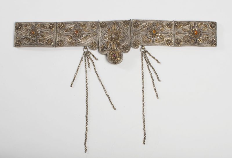 Elaborate belt