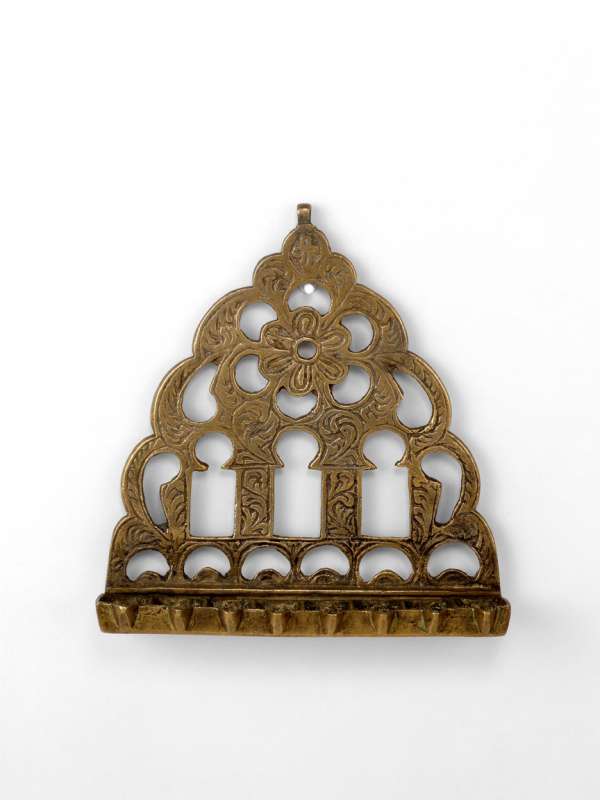 Hanukkah lamp decorated with gates and arabesques
