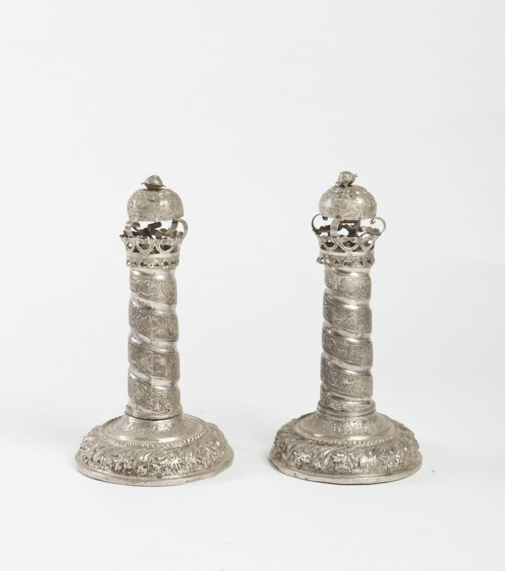 Torah finials in twisted-column design