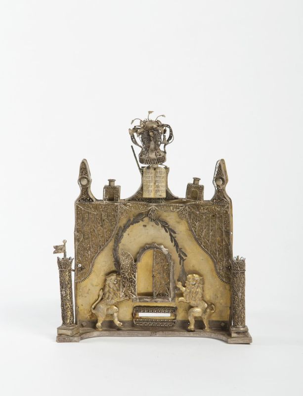 Burial Society Torah shield with dedicatory inscription