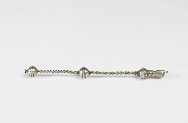 Torah pointer