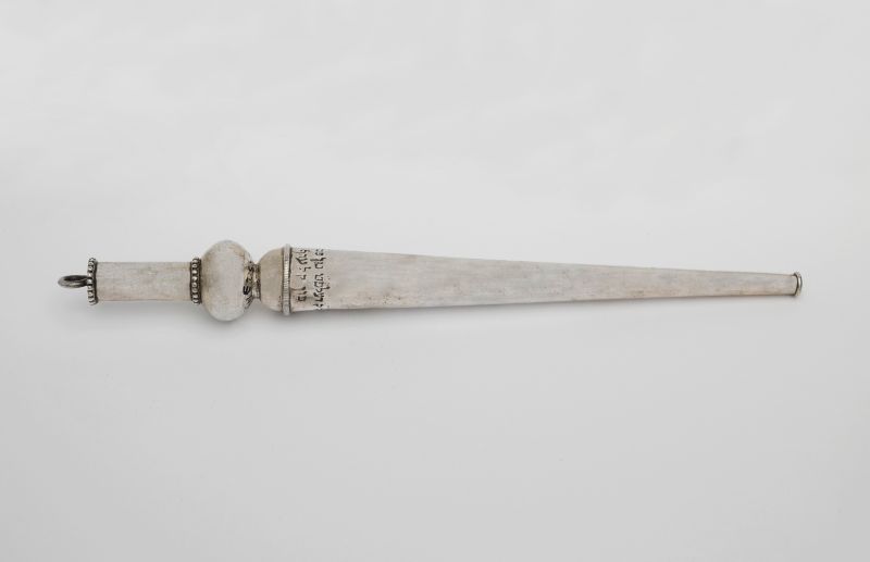 Torah pointer with dedicatory inscription