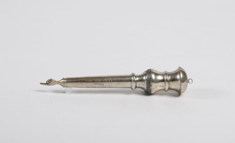 Torah pointer with dedicatory inscription