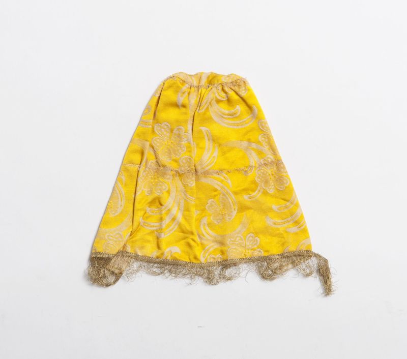 Torah mantle
