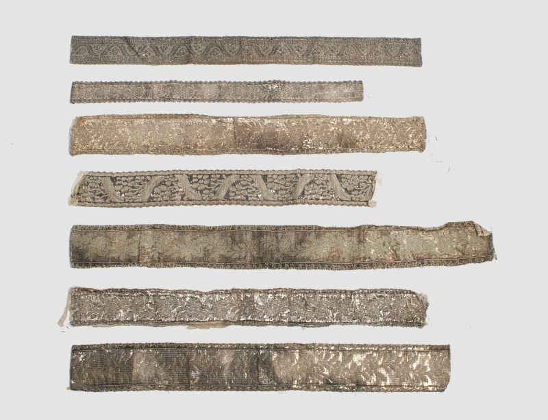 Seven decorative bands