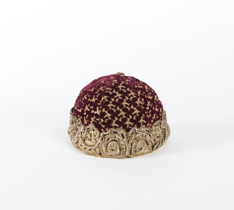 Festive skullcap