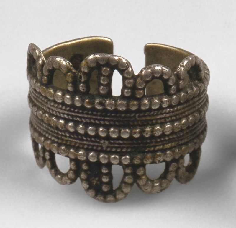 Toe ring