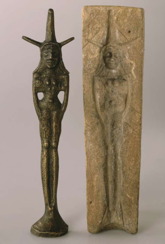 Mold for casting a goddess figurine