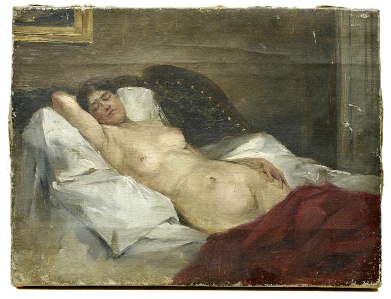 pic of wife sleeping nude
