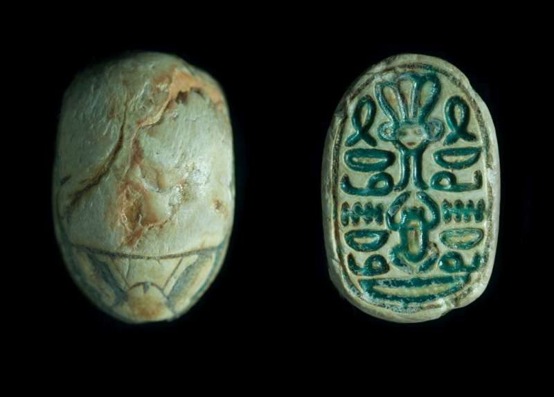 Canaanite scarab depicting the Hathor symbol and a scarab flanked by 
