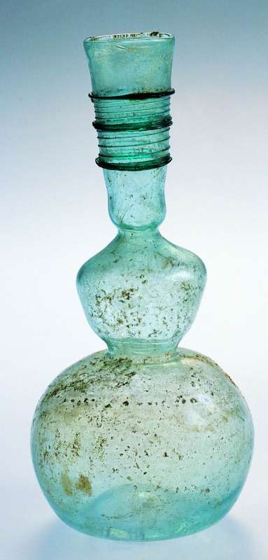Bottle with trail-decoration