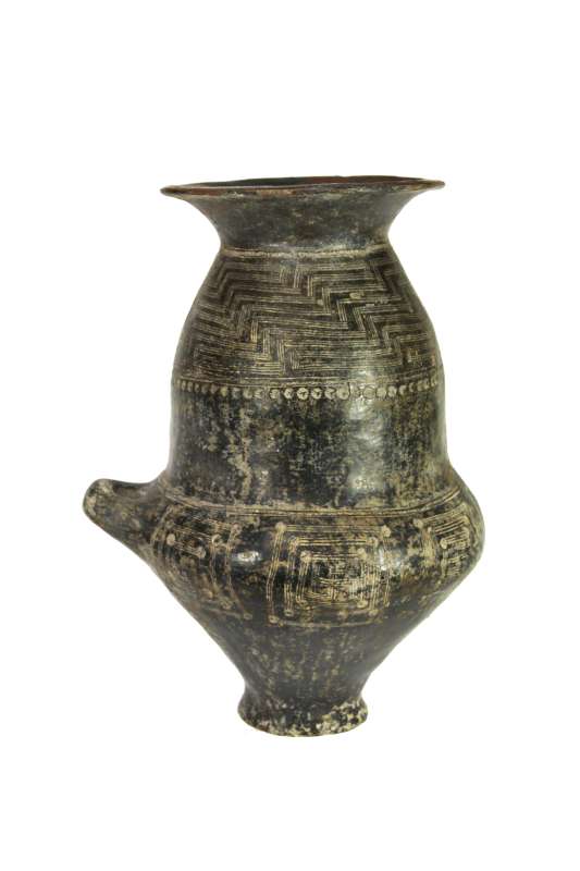 Impasto biconic cinerary urn with dish-shaped lid