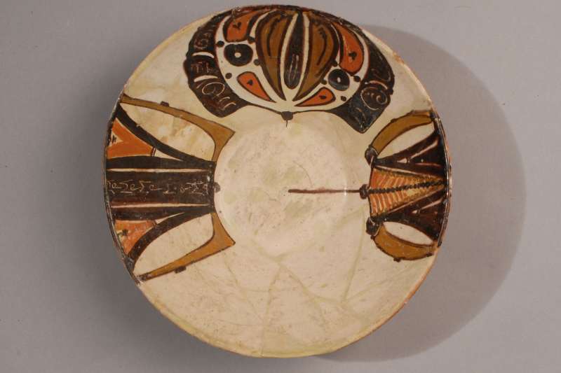 Bowl decorated with an abstract design