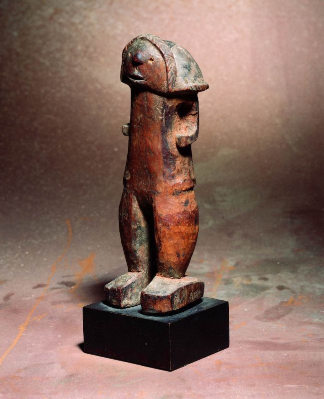 Protective fertility figure (yanda)