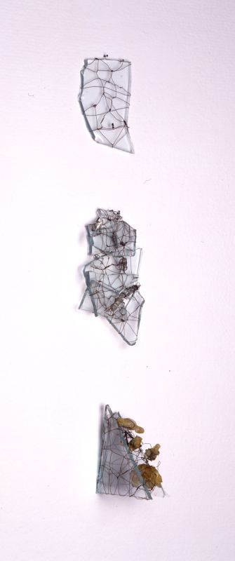 Glass, Broken, Tie