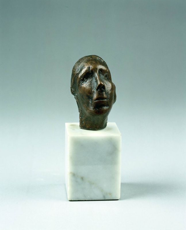Small Head