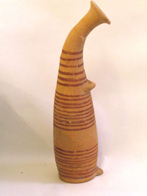 Bottle in the shape of a horn